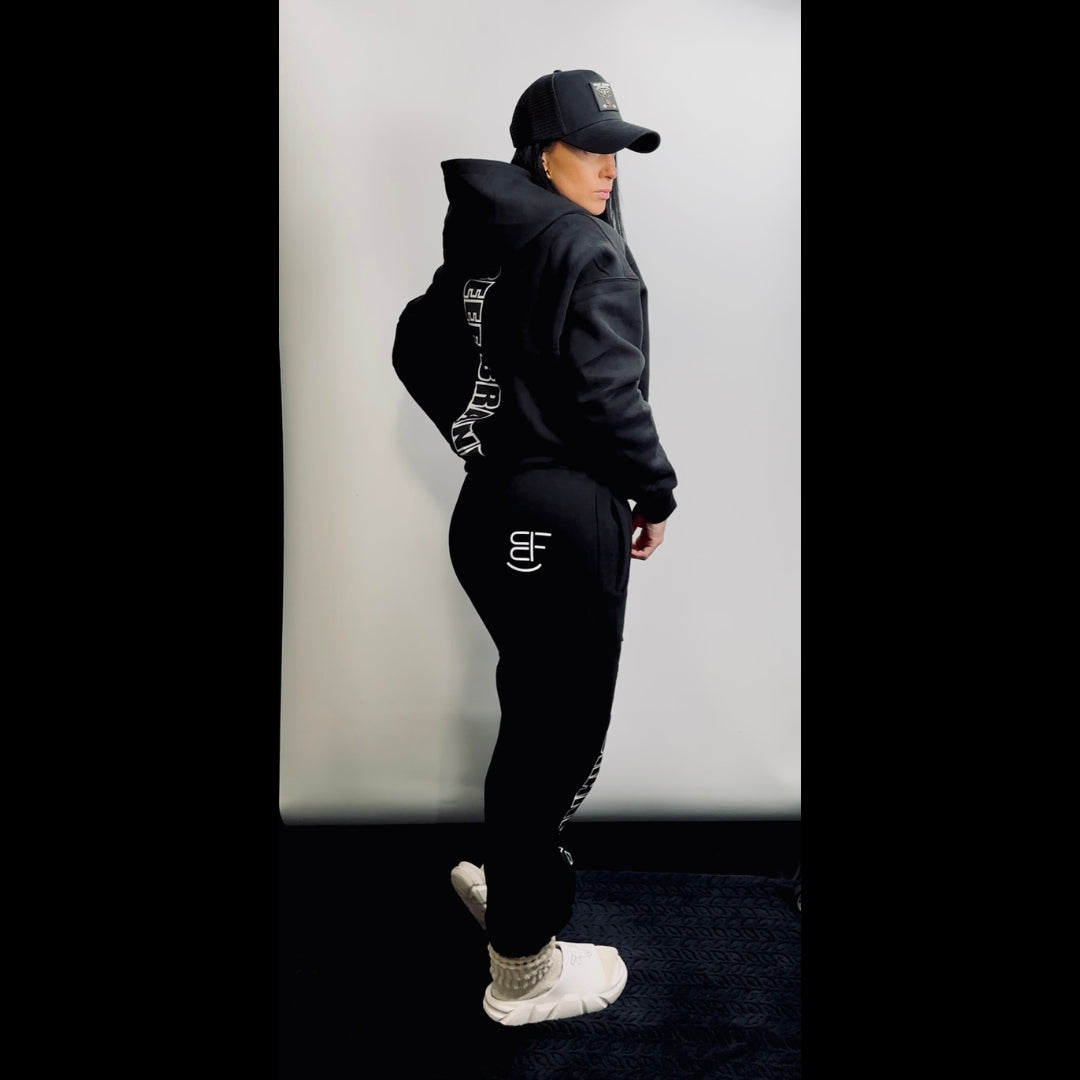 "Warm Up Arena" Sweatpants